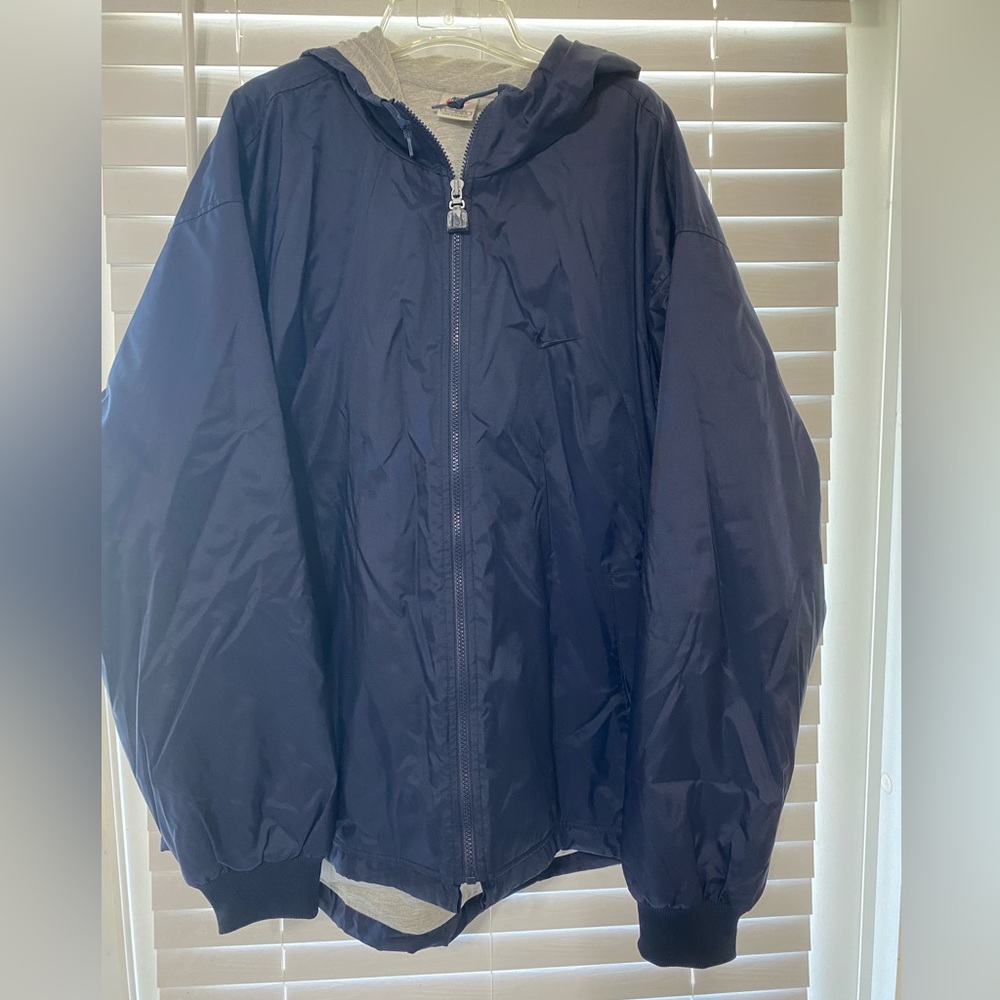 Vintage Nike navy blue windbreaker zip down jacket size large